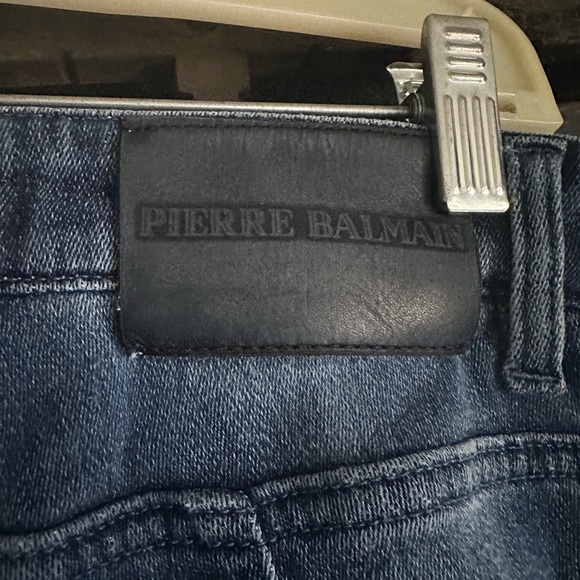 Pierre Balmain Low-Rise Distressed Skinny Leg Jeans - Picture 9 of 15